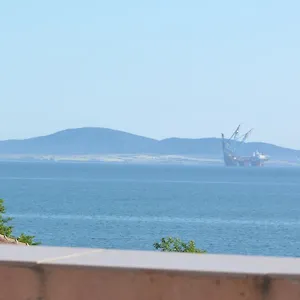 Fener 3* Pomorie