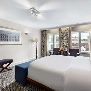 Nh Hotel Brujas