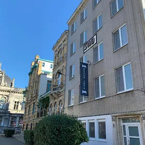 Beaux Arts ** Anvers