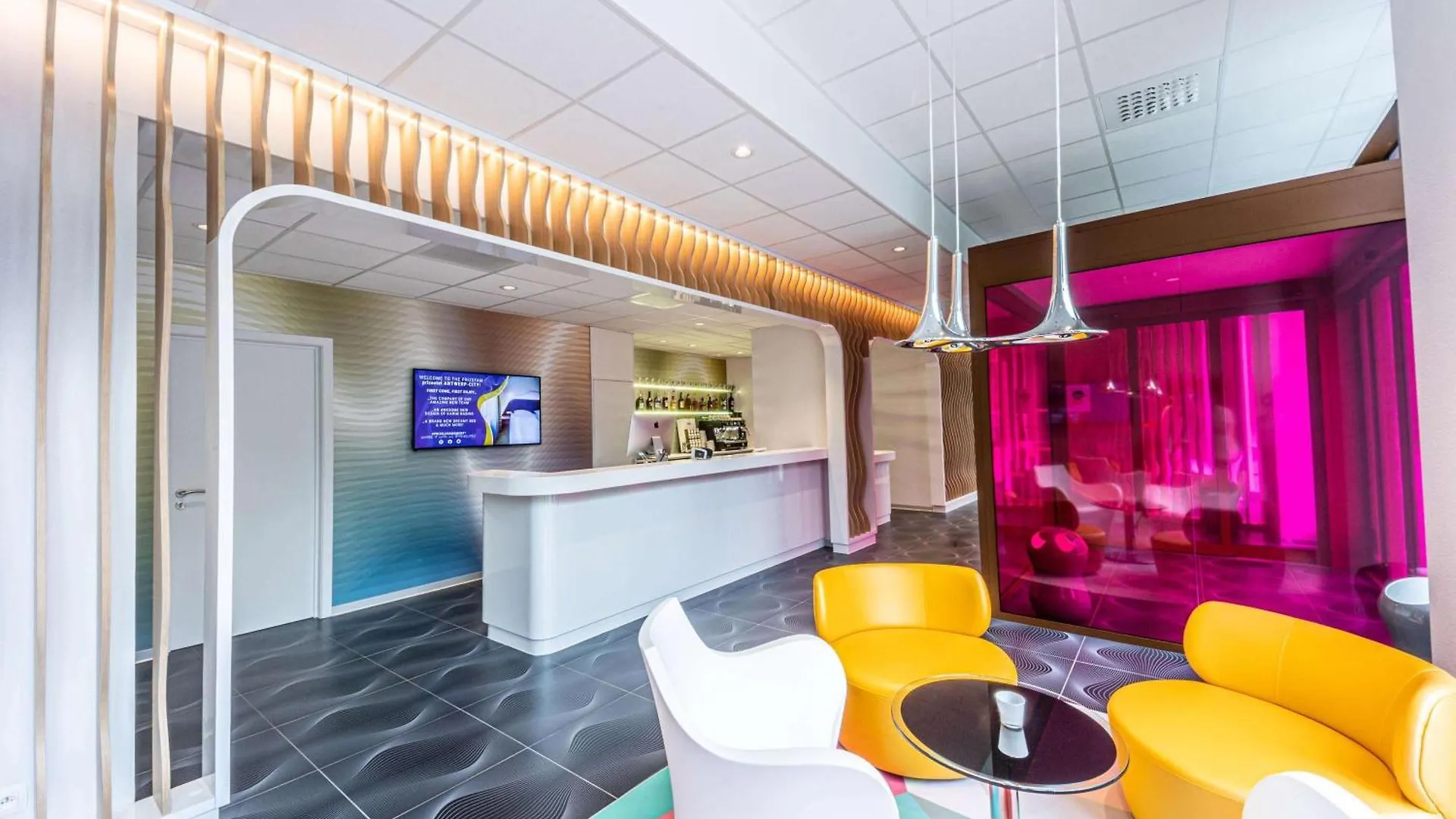 Prize By Radisson, Antwerp City ホテル